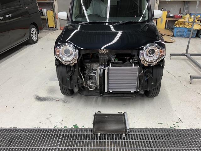 フロント廻り修理　ハスラー　ＤＡＡ－ＭＲ４１Ｓ　Ｈ２８年式　ご新規様　初来店　大阪市　車検　修理　鈑金　塗装　事故修理　パーツ持込取付　西成区　阿倍野区　住吉区　住之江区　