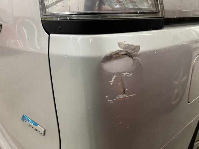 右リヤ廻り修理　セレナ　ＤＡＡ－ＨＣ２６　ご新規様　初来店　大阪市　車検　修理　鈑金　塗装　事故修理　パーツ持込取付　西成区　阿倍野区　住吉区　住之江区　