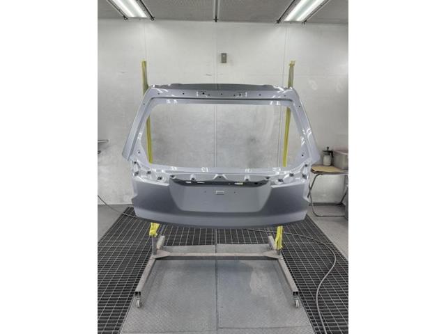 リヤ廻り修理　フォレスター　ＤＢＡ－ＳＪ５　Ｈ２５年式　ご新規様　初来店　大阪市　車検　修理　鈑金　塗装　事故修理　パーツ持込取付　西成区　阿倍野区　住吉区　住之江区　