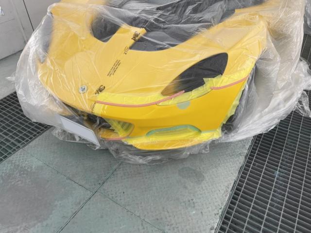 フロントシェル修理　エリーゼ　ご新規様　初来店　大阪市　車検　修理　鈑金　塗装　事故修理　パーツ持込取付　西成区　阿倍野区　住吉区　住之江区　