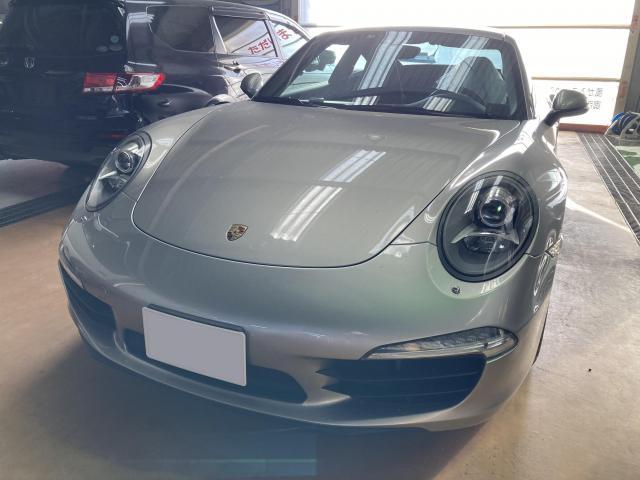 フロントバンパー修理　ポルシェ９１１カレラＳ　ご新規様　初来店　大阪市　車検　修理　鈑金　塗装　事故修理　パーツ持込取付　西成区　阿倍野区　住吉区　住之江区　