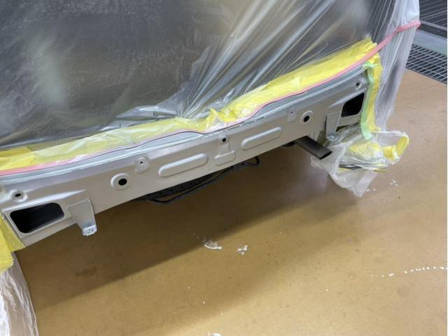 リヤ廻り修理　サクシード　ＤＢＥ－ＮＣＰ１６０Ｖ　Ｈ２６年式　ご新規様　初来店　大阪市　車検　修理　鈑金　塗装　事故修理　パーツ持込取付　西成区　阿倍野区　住吉区　住之江区　