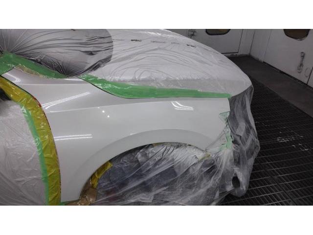 右フロント廻り修理　インサイト　６ＡＡ－ＺＥ４　Ｒ４年式　ご新規様　初来店　大阪市　車検　修理　鈑金　塗装　事故修理　パーツ持込取付　西成区　阿倍野区　住吉区　住之江区　