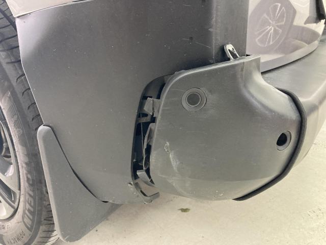 左リヤ廻り修理　フィアットドブロ　Ｒ５年式　ご新規様　初来店　大阪市　車検　修理　鈑金　塗装　事故修理　パーツ持込取付　西成区　阿倍野区　住吉区　住之江区　