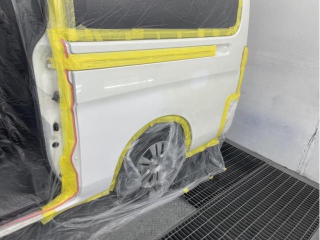 左サイド修理 キャラバン LDF-VW2E26 H29年式 ご新規様 初来店 大阪市 車検 修理 鈑金 塗装 事故修理 パーツ持込取付 西成区 阿倍野区 住吉区 住之江区