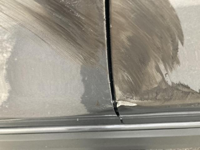 左前後ドア交換　ＸＶハイブリッド　５ＡＡ－ＧＴＥ　Ｒ４年式　ご新規様　初来店　大阪市　車検　修理　鈑金　塗装　事故修理　パーツ持込取付　西成区　阿倍野区　住吉区　住之江区　