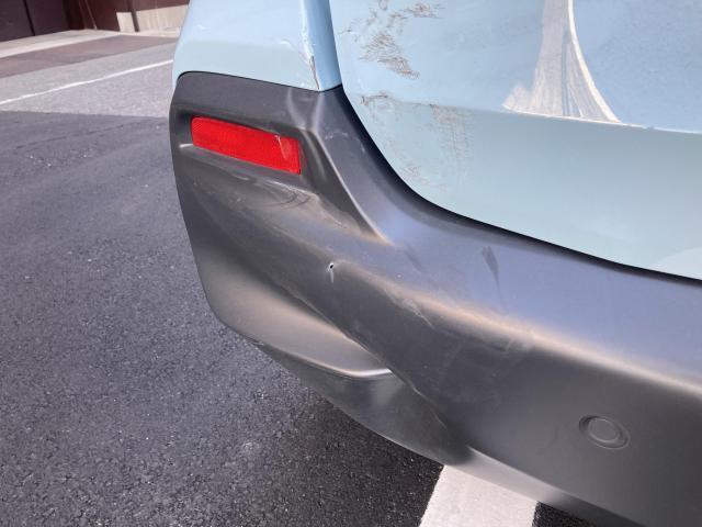 リヤ廻り修理　フィットＥ：ＨＥＶ　６ＡＡ－ＧＲ６　Ｒ４年式　ご新規様　初来店　大阪市　車検　修理　鈑金　塗装　事故修理　パーツ持込取付　西成区　阿倍野区　住吉区　住之江区　