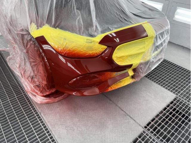 フロントバンパー修理 ベンツC220d 3CA-206004C R6年式 ご新規様 初来店 大阪市 車検 修理 鈑金 塗装 事故修理 パーツ持込取付 西成区 阿倍野区 住吉区 住之江区