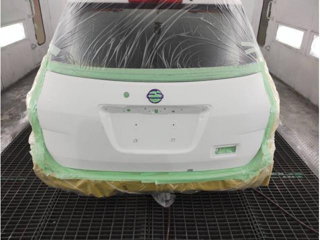 リヤゲートドア修理　ＮＶ１５０ＡＤ　ＤＢＦ－ＶＹ１２　ご新規様　初来店　大阪市　車検　修理　鈑金　塗装　事故修理　パーツ持込取付　西成区　阿倍野区　住吉区　住之江区　