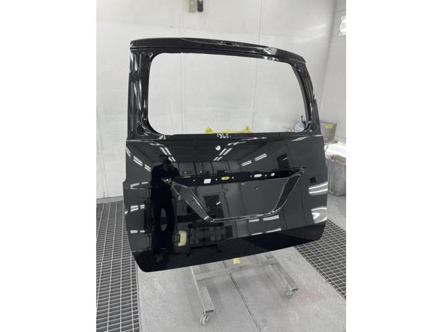 リヤ廻り修理　セレナ　ＤＡＡ－ＨＦＣ２６　Ｈ２５年式　ご新規様　初来店　大阪市　車検　修理　鈑金　塗装　事故修理　パーツ持込取付　西成区　阿倍野区　住吉区　住之江区　