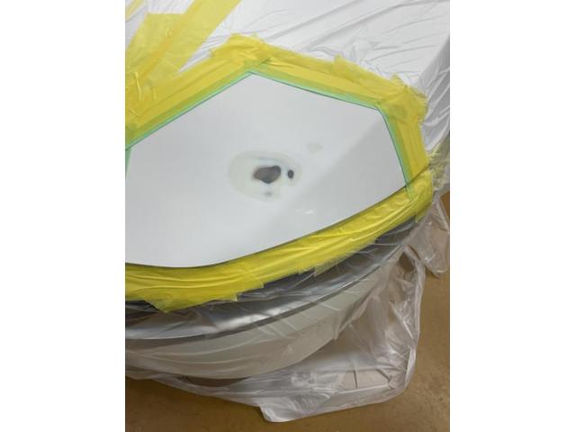 フロントフード修理　ノートeパワー　６ＡＡ－Ｅ１３　Ｒ５年式　ご新規様　初来店　大阪市　車検　修理　鈑金　塗装　事故修理　パーツ持込取付　西成区　阿倍野区　住吉区　住之江区　