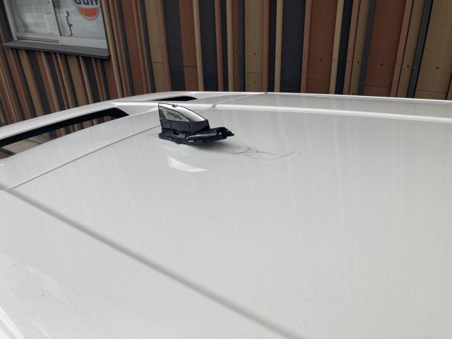 ルーフ修理 CH-R DAA-ZYX10 H29年式 ご新規様 初来店 大阪市 車検 修理 鈑金 塗装 事故修理 パーツ持込取付 西成区 阿倍野区 住吉区 住之江区