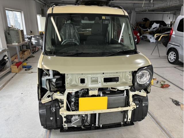 フロント廻り修理　スペーシアギア　４ＡＡ－ＭＫ５３Ｓ　Ｒ５年式　ご新規様　初来店　大阪市　車検　修理　鈑金　塗装　事故修理　パーツ持込取付　西成区　阿倍野区　住吉区　住之江区　