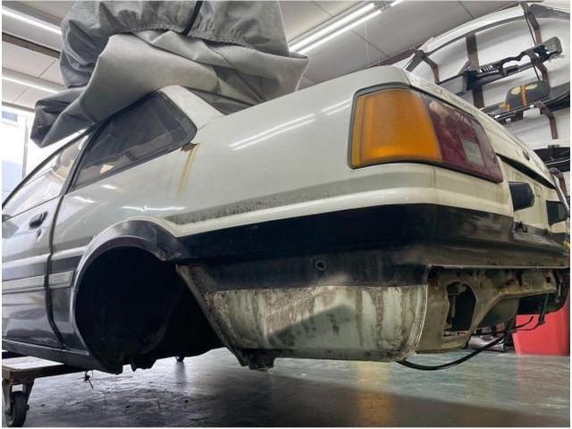 湾岸ミッドナイトではなく、、、頭文字Dで有名なAE86　レストアします