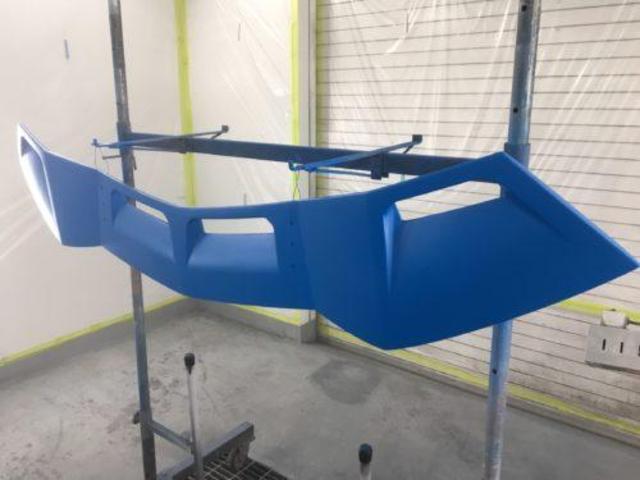 【ランボルギーニ　アヴェンタドール】塗装