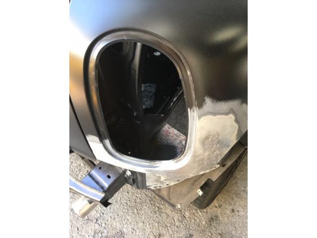 【BMW ミニクーパー】塗装