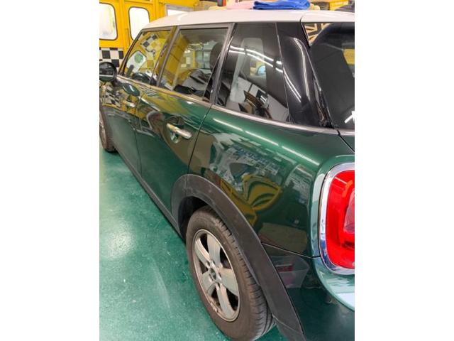 【BMW ミニクーパー】キズ・へこみ直し