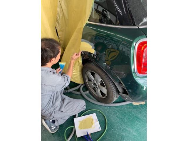 【BMW ミニクーパー】キズ・へこみ直し