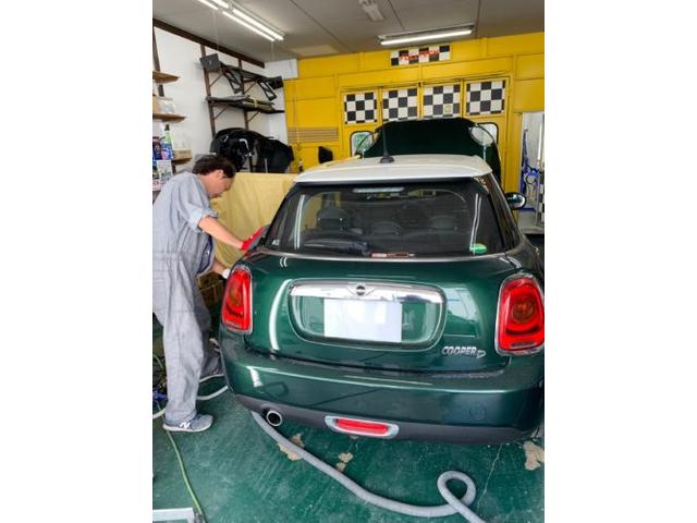 【BMW ミニクーパー】キズ・へこみ直し