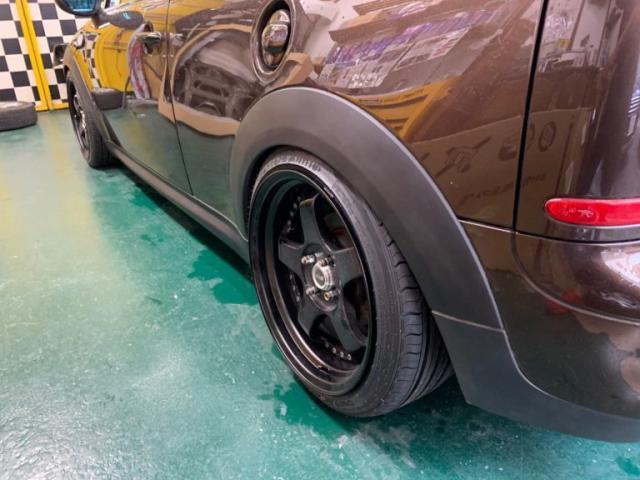 【ＭＩＮＩミニクーパー　R55クラブマン】　塗装