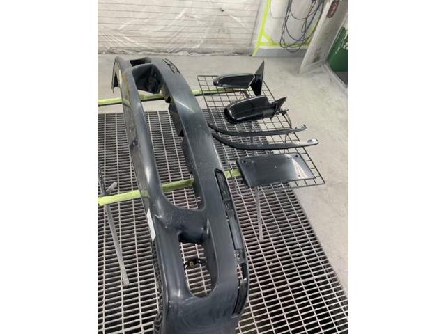 【ＢＭＷ　Ｍ５】塗装