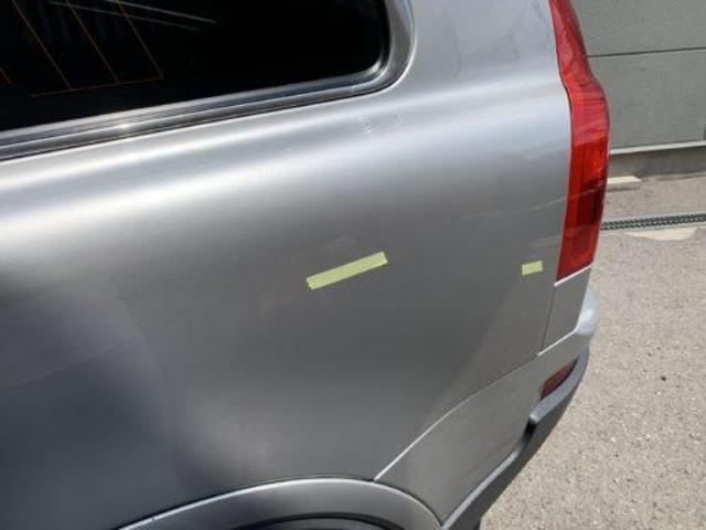 【ボルボ ＸＣ９０】キズ・へこみ直し