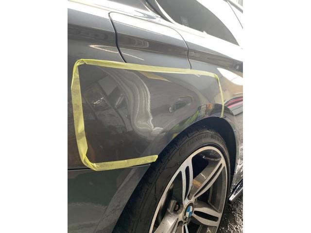 【ＢＭＷ　４シリーズ】キズ・へこみ直し