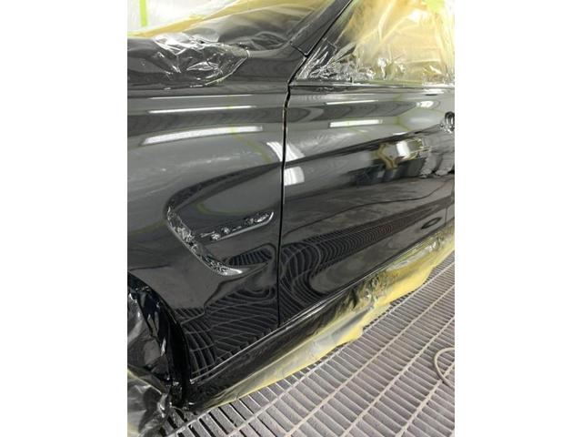 【ＢＭＷ　３シリーズ】キズ・へこみ直し