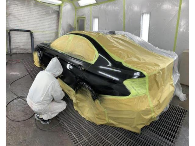 【ＢＭＷ　３シリーズ】キズ・へこみ直し、修理後の点検用テスター