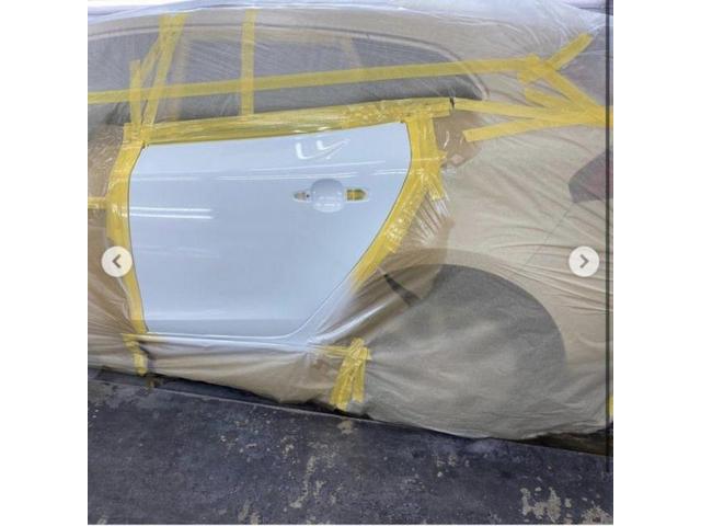 【ボルボ　V40】キズ・へこみ直し