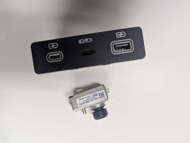 BYDシール　カーナビ・ETC・ドラレコ取付その１（作業編）