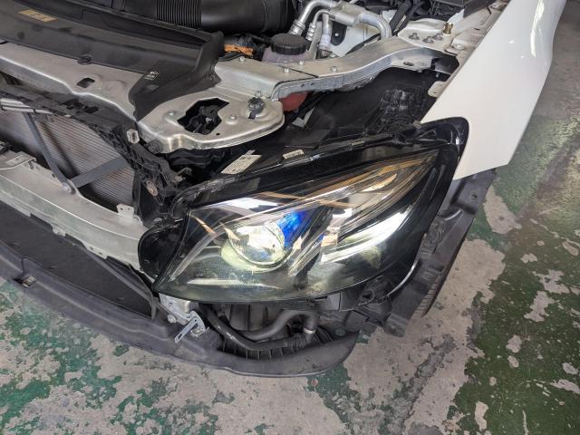 メルセデス・ベンツ　Ｅクラス　電装系修理 ヘッドライト不良修理と交換　大阪府　北摂エリア　茨木　箕面市　吹田　豊中