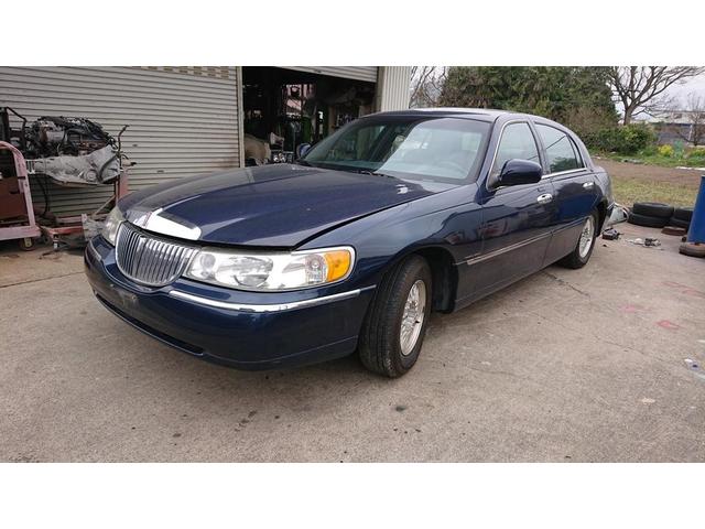 リンカーン タウンカー シグネイチャー