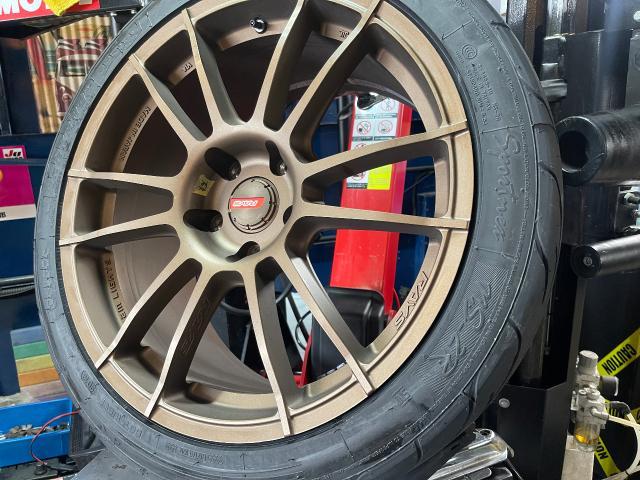 ホンダ　シビック　タイヤ交換　車検・整備・修理・メンテナンス・タイヤ交換・持込パーツ取付　大歓迎　南丹市　亀岡市　西京区　京都府