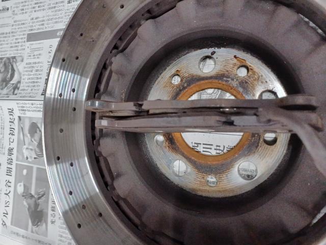 マセラティ　ギブリ　エンジン関連修理・整備　ブレーキパッド　ローター　京都府　京都市　輸入車　外車　修理　車検　メンテナンス　カスタム　タイヤ交換　オイル交換　宇治市　長岡京市　亀岡市　大津市　草津市　守山市　栗東市　茨木市　高槻市　奈良市