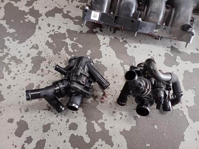 メルセデス・ベンツ　ＣＬＡクラス　エンジン関連修理・整備　冷却水漏れ　クーラント漏れ　警告灯　チェックランプ　サーモスタット交換　ABS警告　京都府　京都市　輸入車　外車　修理　車検　メンテナンス　カスタム
