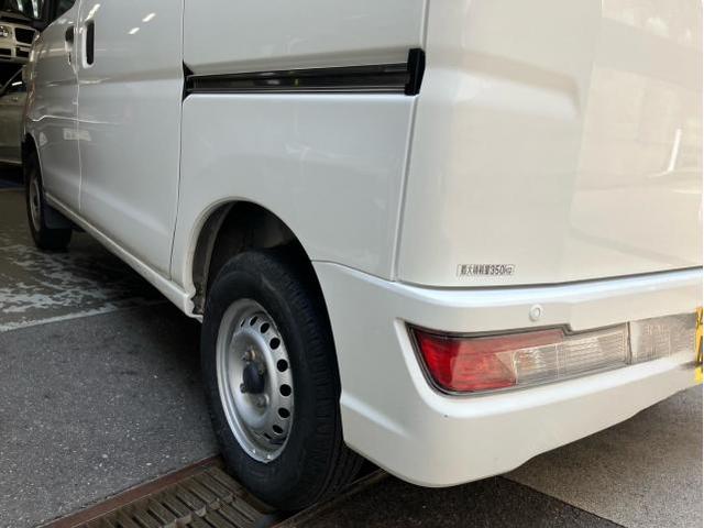 ダイハツ　ハイゼットカーゴ　板金・外装補修　京都府　京都市　輸入車　外車　修理　車検　メンテナンス　カスタム　タイヤ交換　オイル交換　宇治市　長岡京市　亀岡市　大津市　草津市　守山市　栗東市　茨木市　
