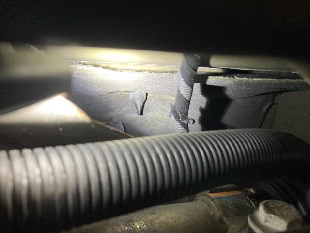 キャデラック　キャデラックＤＴＳ　内装補修・修理　京都府　京都市　輸入車　外車　修理　車検　メンテナンス　カスタム　タイヤ交換　オイル交換　宇治市　長岡京市　亀岡市　大津市　草津市　守山市　栗東市　茨木市　高槻市　奈良市