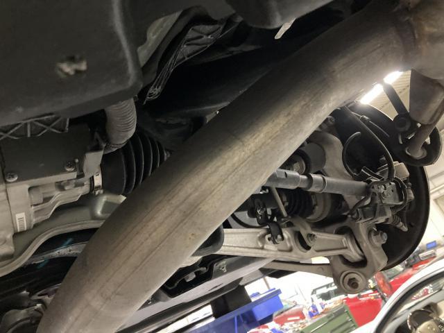 レクサス　ＬＳ　納車点検整備　京都府　京都市　輸入車　外車　修理　車検　メンテナンス　カスタム　タイヤ交換　オイル交換　宇治市　長岡京市　亀岡市　大津市　草津市　守山市　栗東市　茨木市　高槻市　奈良市