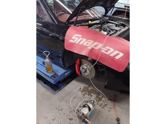 ポルシェ　９１１　車検　タルガ４GTS 京都府　京都市　輸入車　外車　修理　車検　メンテナンス　カスタム　タイヤ交換　オイル交換　宇治市　長岡京市　亀岡市　大津市　草津市　守山市　栗東市　茨木市　高槻市　奈良市