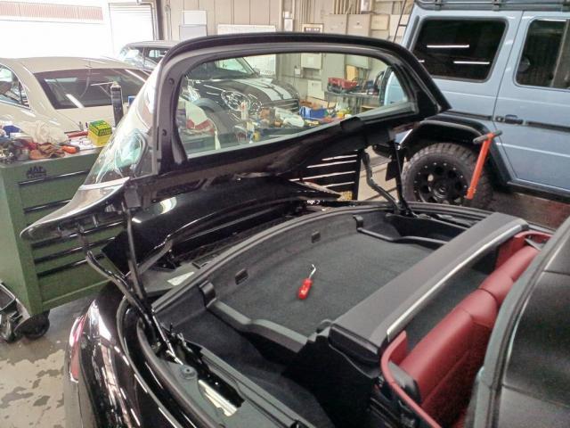 ポルシェ　９１１　車検　タルガ４GTS 京都府　京都市　輸入車　外車　修理　車検　メンテナンス　カスタム　タイヤ交換　オイル交換　宇治市　長岡京市　亀岡市　大津市　草津市　守山市　栗東市　茨木市　高槻市　奈良市