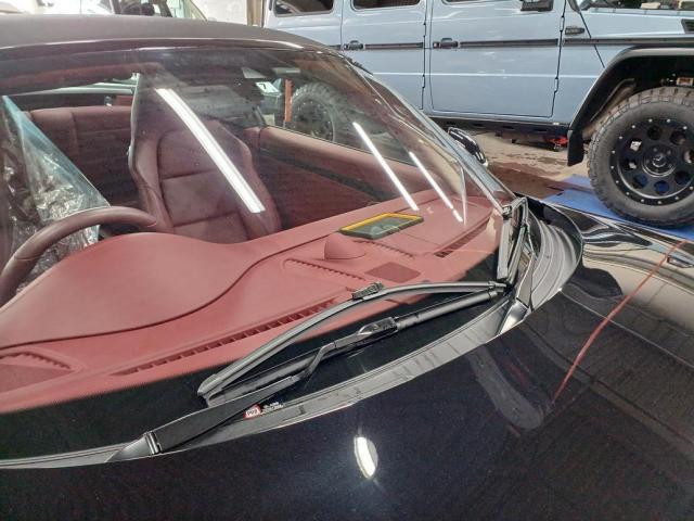 ポルシェ　９１１　車検　タルガ４GTS 京都府　京都市　輸入車　外車　修理　車検　メンテナンス　カスタム　タイヤ交換　オイル交換　宇治市　長岡京市　亀岡市　大津市　草津市　守山市　栗東市　茨木市　高槻市　奈良市