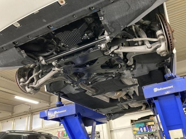 アウディ　Ｑ５　納車点検整備　車検整備　京都府　京都市　輸入車　外車　修理　車検　メンテナンス　カスタム　タイヤ交換　オイル交換　宇治市　長岡京市　亀岡市　大津市　草津市　守山市　栗東市　茨木市　高槻市　奈良市