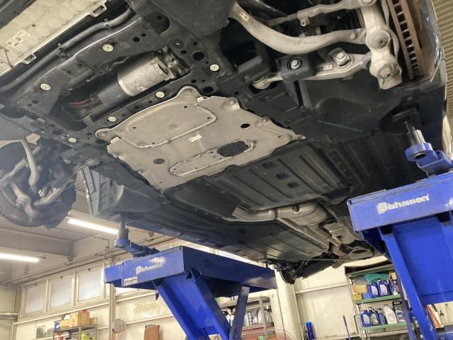 BMW X7 車検 京都府 京都市 輸入車 外車 修理 車検 メンテナンス カスタム タイヤ交換 宇治市 長岡京市 亀岡市 大津市 草津市 守山市 栗東市 茨木市 高槻市 奈良市
