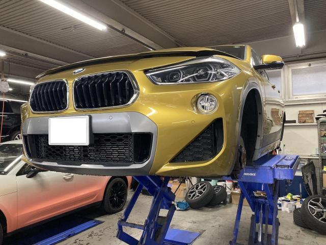 BMW X2 サスペンション・足回り修理・整備 ブレーキパッド交換 京都府 京都市 輸入車 外車 修理 車検 メンテナンス カスタム タイヤ交換 宇治市 長岡京市 亀岡市 大津市 草津市 守山市 栗東市 茨木市 高槻市 奈良市