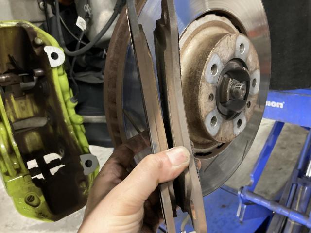 ポルシェ　パナメーラ　車検　京都府　京都市　輸入車　外車　修理　車検　メンテナンス　カスタム　タイヤ交換　宇治市　長岡京市　亀岡市　大津市　草津市　守山市　栗東市　茨木市　高槻市　奈良市