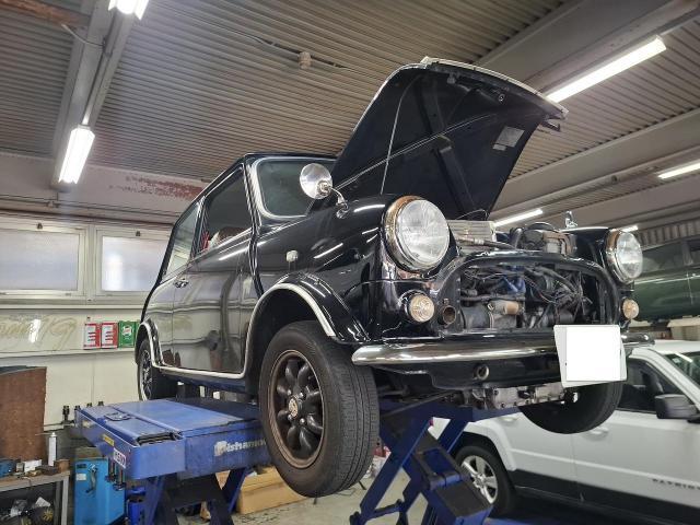 ローバー　ＭＩＮＩ　車検　京都府　京都市　輸入車　外車　修理　車検　メンテナンス　カスタム　タイヤ交換　宇治市　長岡京市　亀岡市　大津市　草津市　守山市　栗東市　茨木市　高槻市　奈良市
