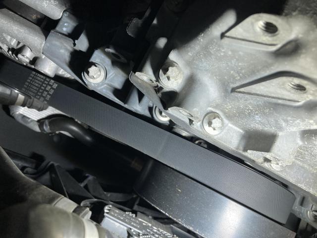 ＢＭＷ　５シリーズ　車検　クーラント漏れ　オイル漏れ　京都府　京都市　輸入車　外車　修理　車検　メンテナンス　カスタム　タイヤ交換　宇治市　長岡京市　亀岡市　大津市　草津市　守山市　栗東市　茨木市　高槻市　奈良市