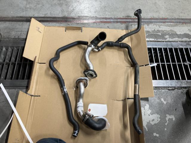 ＢＭＷ　５シリーズ　車検　クーラント漏れ　オイル漏れ　京都府　京都市　輸入車　外車　修理　車検　メンテナンス　カスタム　タイヤ交換　宇治市　長岡京市　亀岡市　大津市　草津市　守山市　栗東市　茨木市　高槻市　奈良市