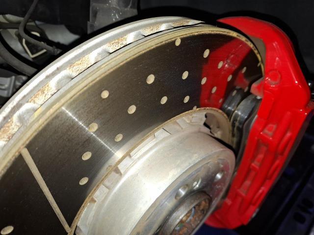 ＡＭＧ　Ｃクラス　車検　W204 C63 エアコンガス　京都府　京都市　輸入車　外車　修理　車検　メンテナンス　カスタム　タイヤ交換　宇治市　長岡京市　亀岡市　大津市　草津市　守山市　栗東市　茨木市　高槻市　奈良市